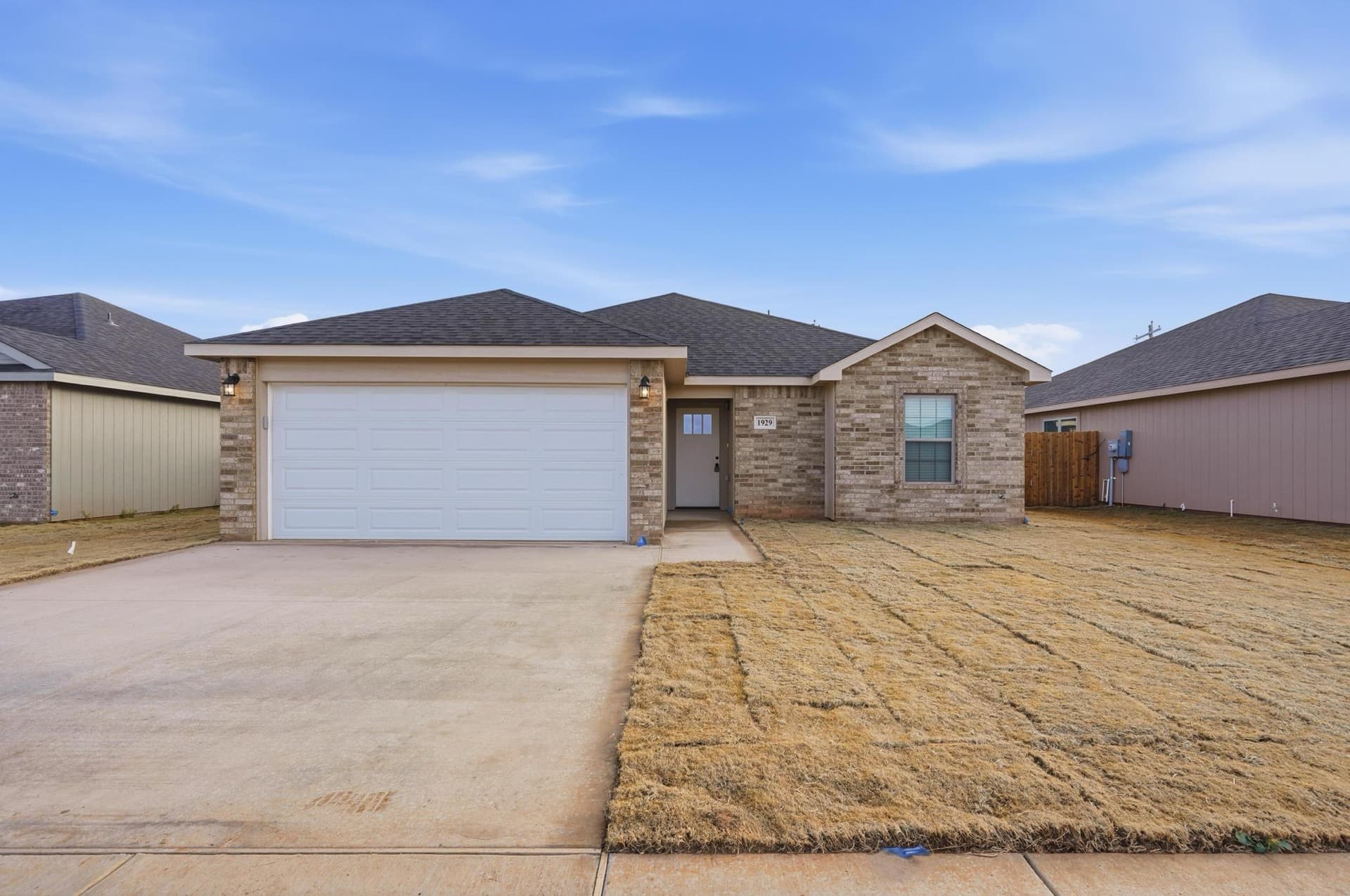 Modest single-story Monthly Rental Bee home in Abilene used as a representative Sweetwater exterior