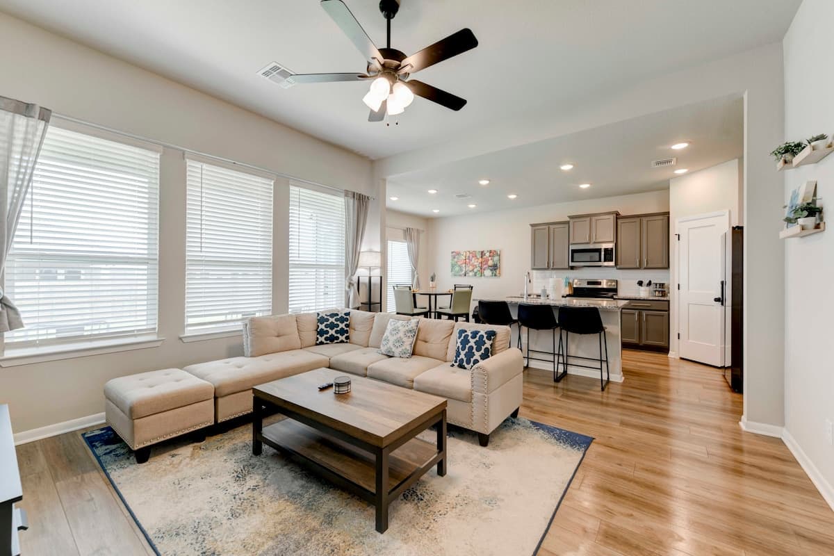 4-bedroom furnished rental in Temple