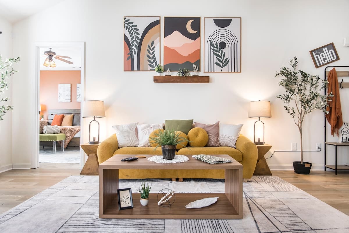 4-bedroom furnished rental in Byron