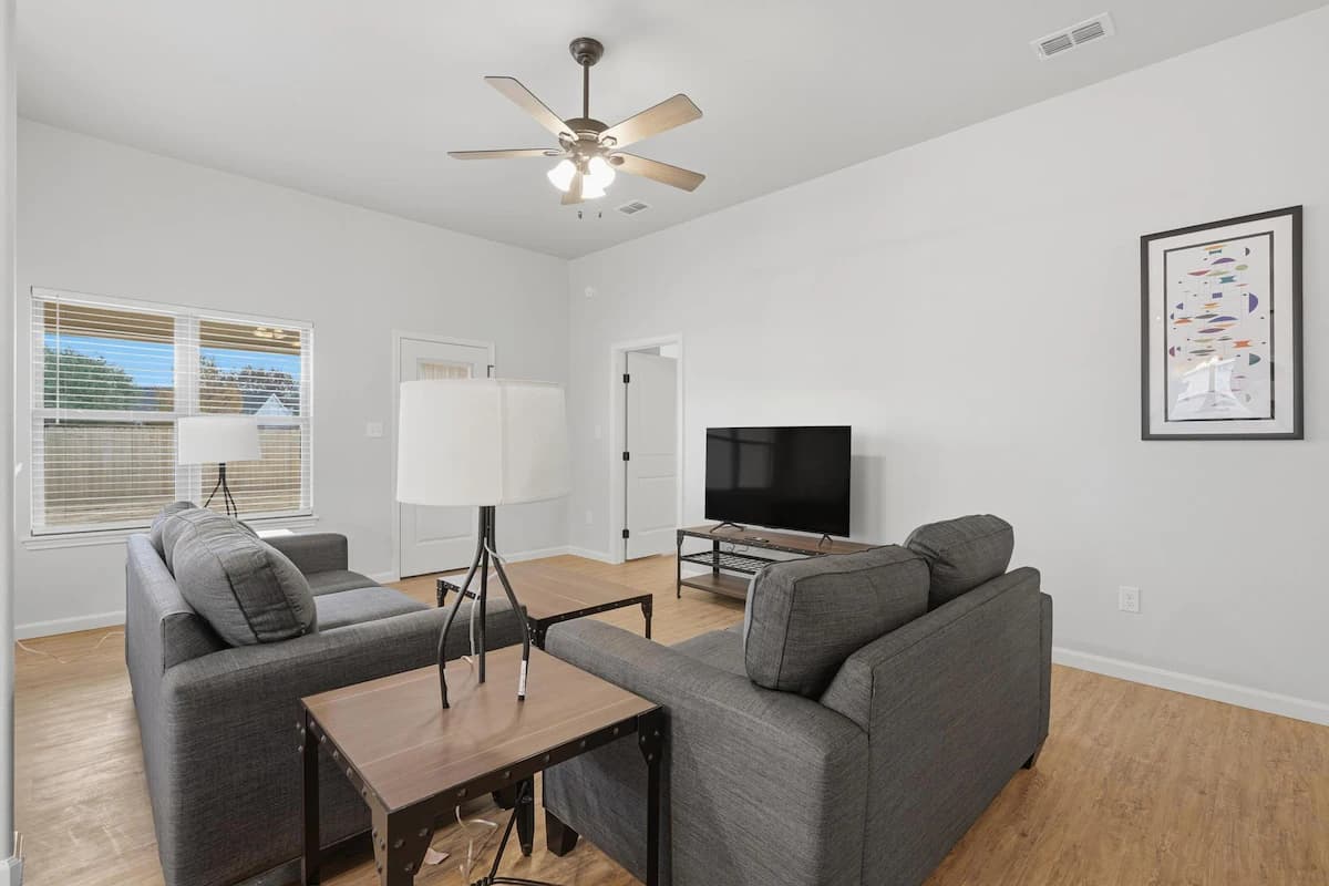 3-bedroom furnished rental in Abilene