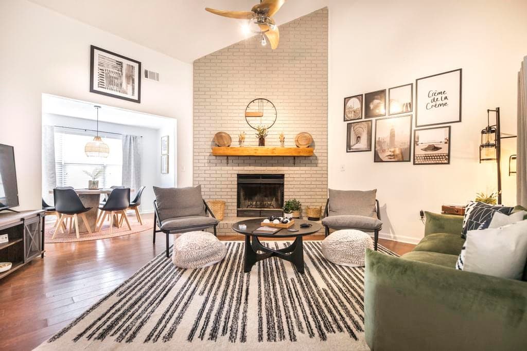 3-bedroom furnished rental in Centerville