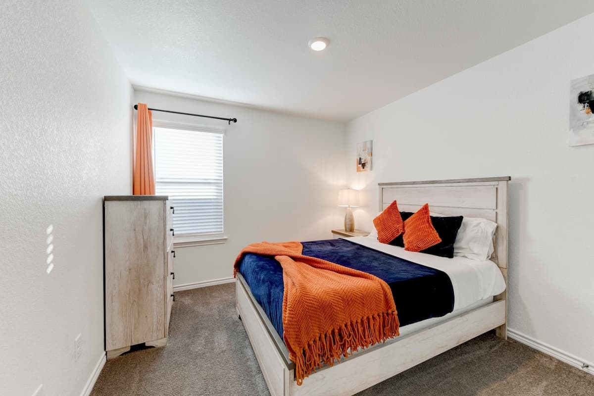 4-bedroom furnished rental in Jarrell