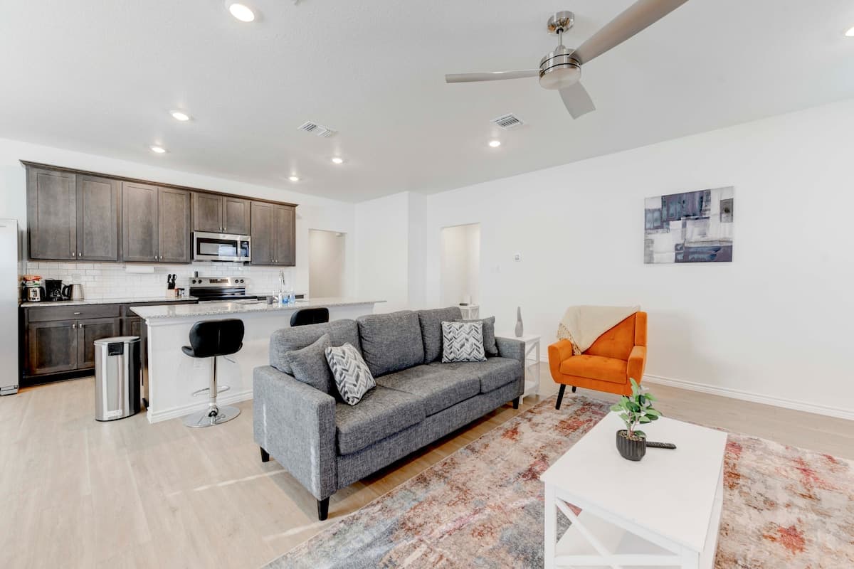 4-bedroom furnished rental in Jarrell