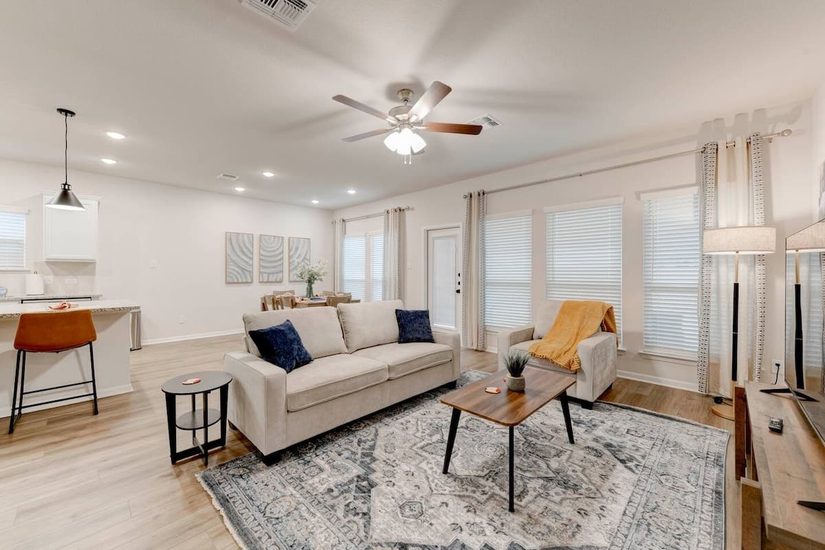 4-bedroom furnished rental in Temple