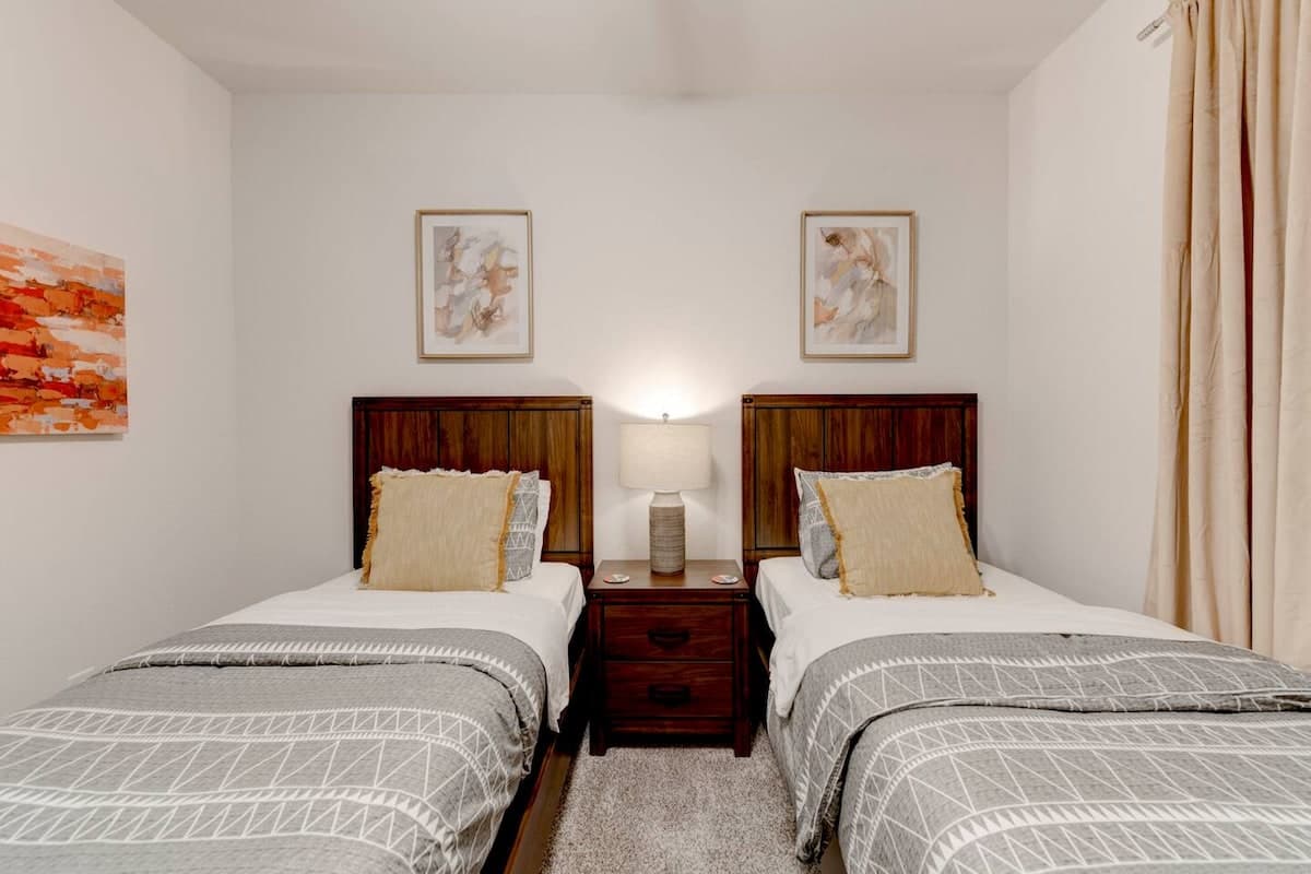 4-bedroom furnished rental in Temple