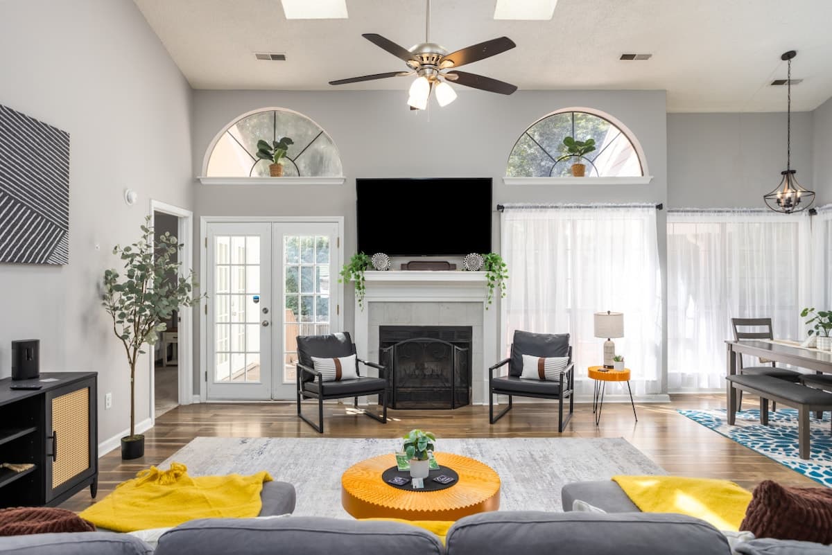 3-bedroom furnished rental in Madison